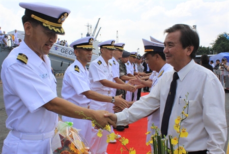 RoK naval ship visits Ho Chi Minh City in celebration of Vietnam-RoK diplomatic ties